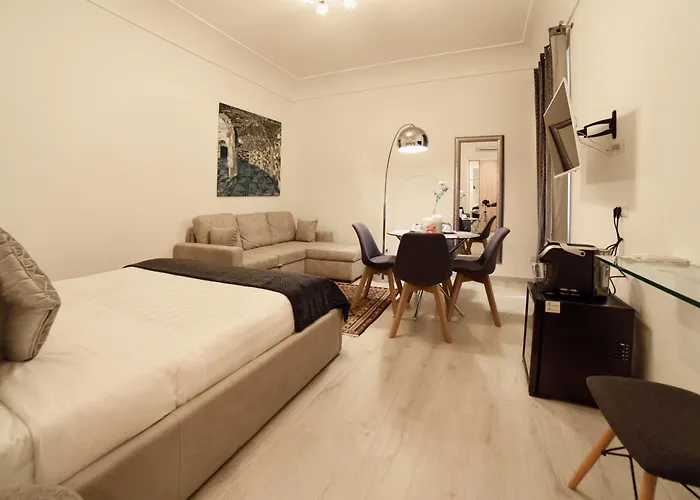 Coladir Guest House